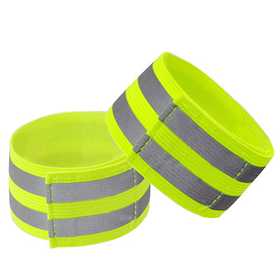 Reflective wrist strap