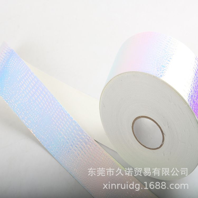 Laser magic color reflective PU leather图片3